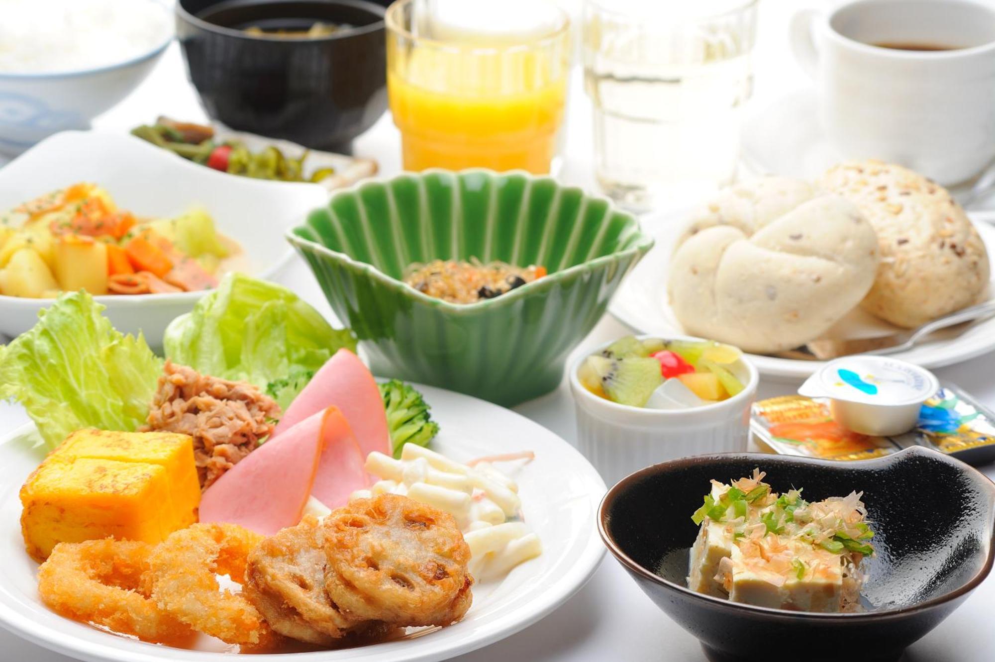 Hotel Route Inn Numata Numata  Экстерьер фото